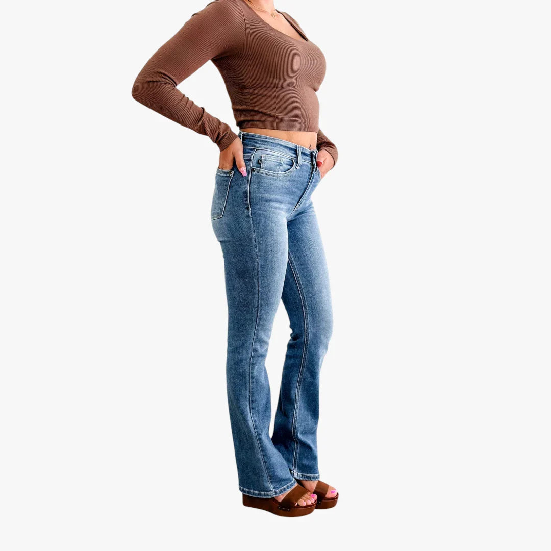 Dame Bootcut Jeans med Stretch og Lommer