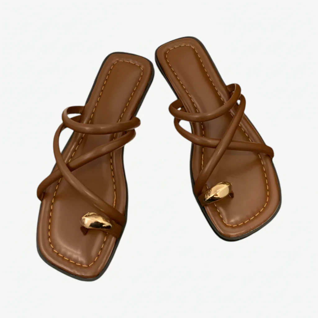 Dame Flade Guld Sandaler med Rem og Blokhæl