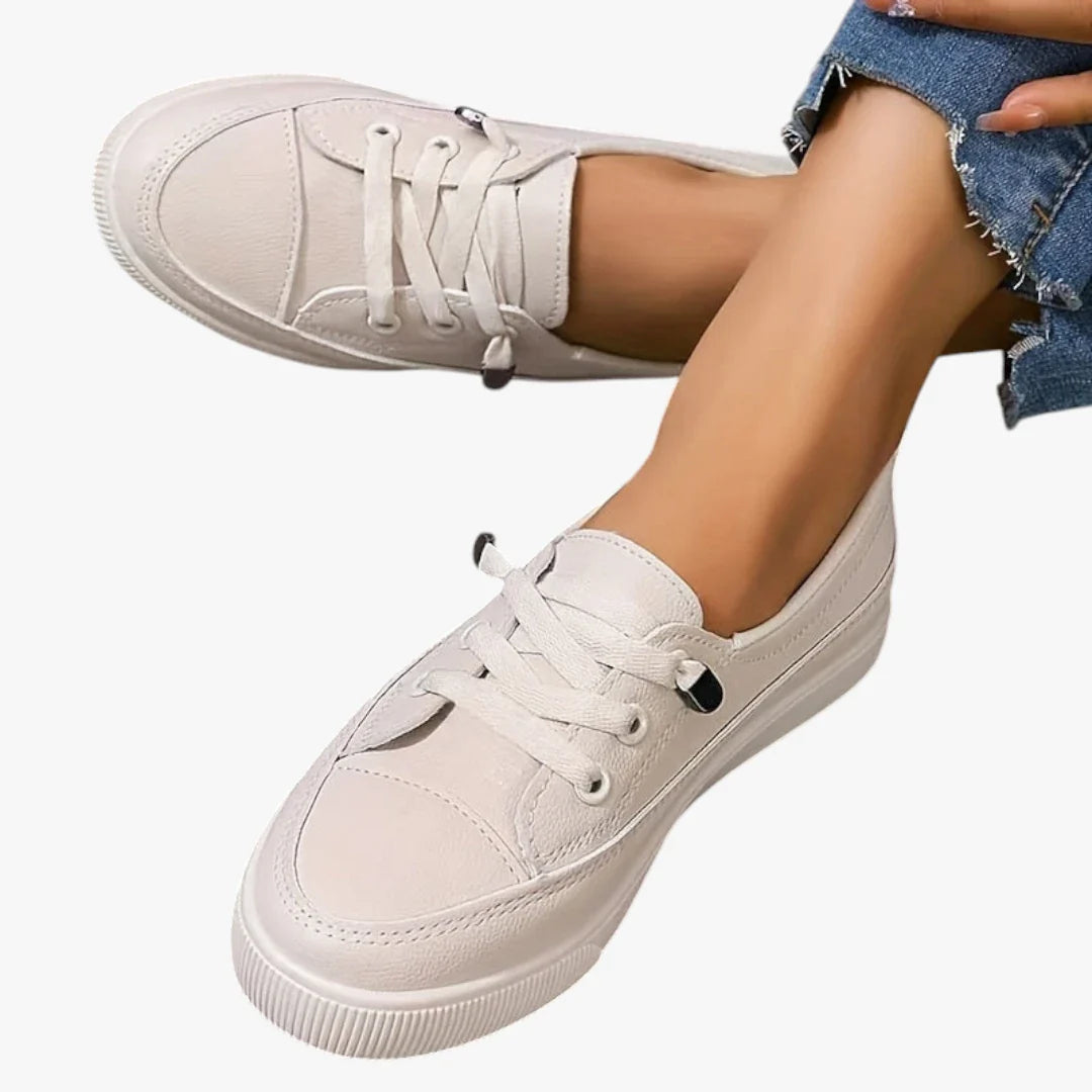 Dame Lette Lukkede Sneakers med Slip-on og Snøre